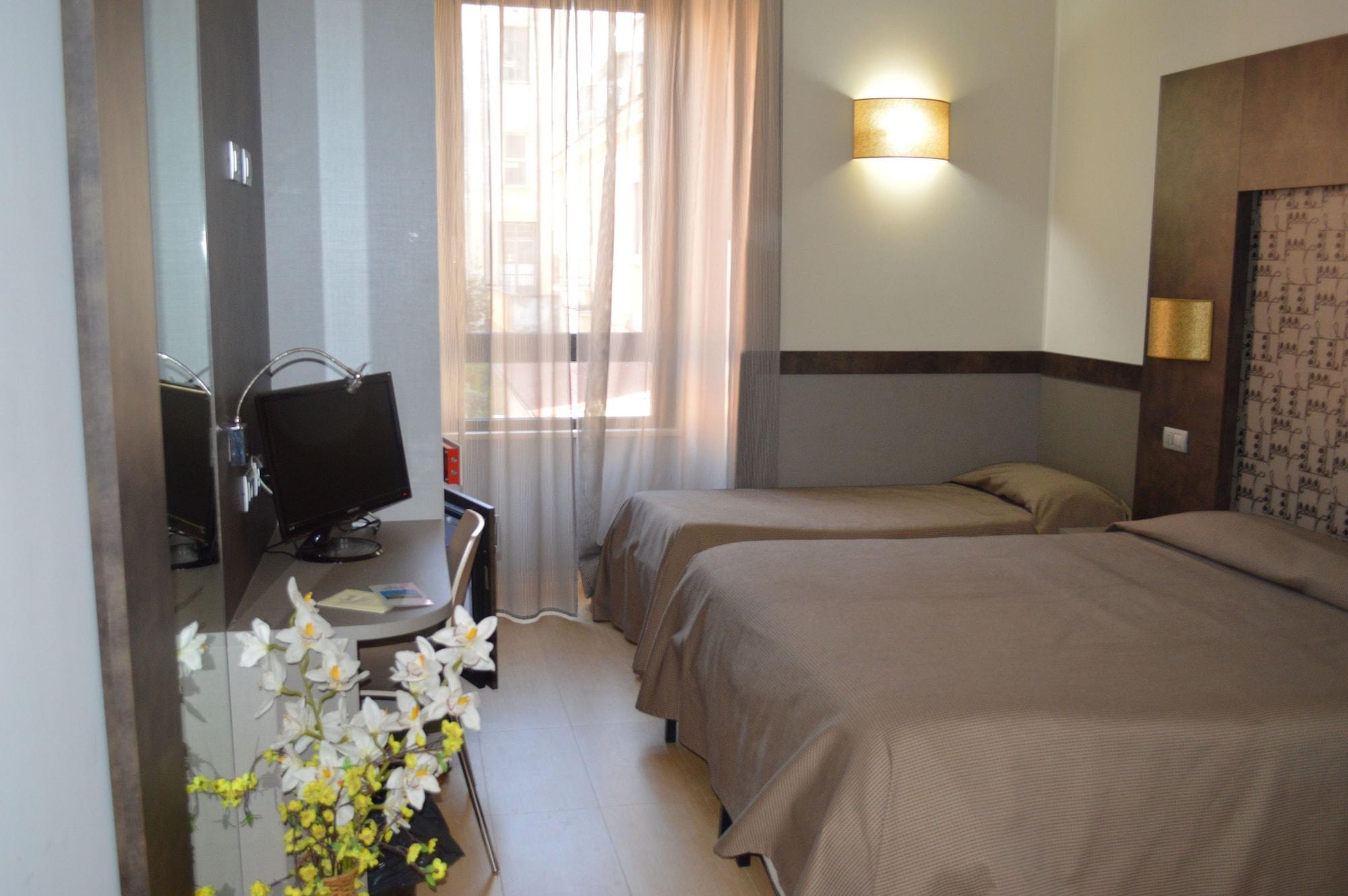 Hotel Dei Mille Rome Bagian luar foto