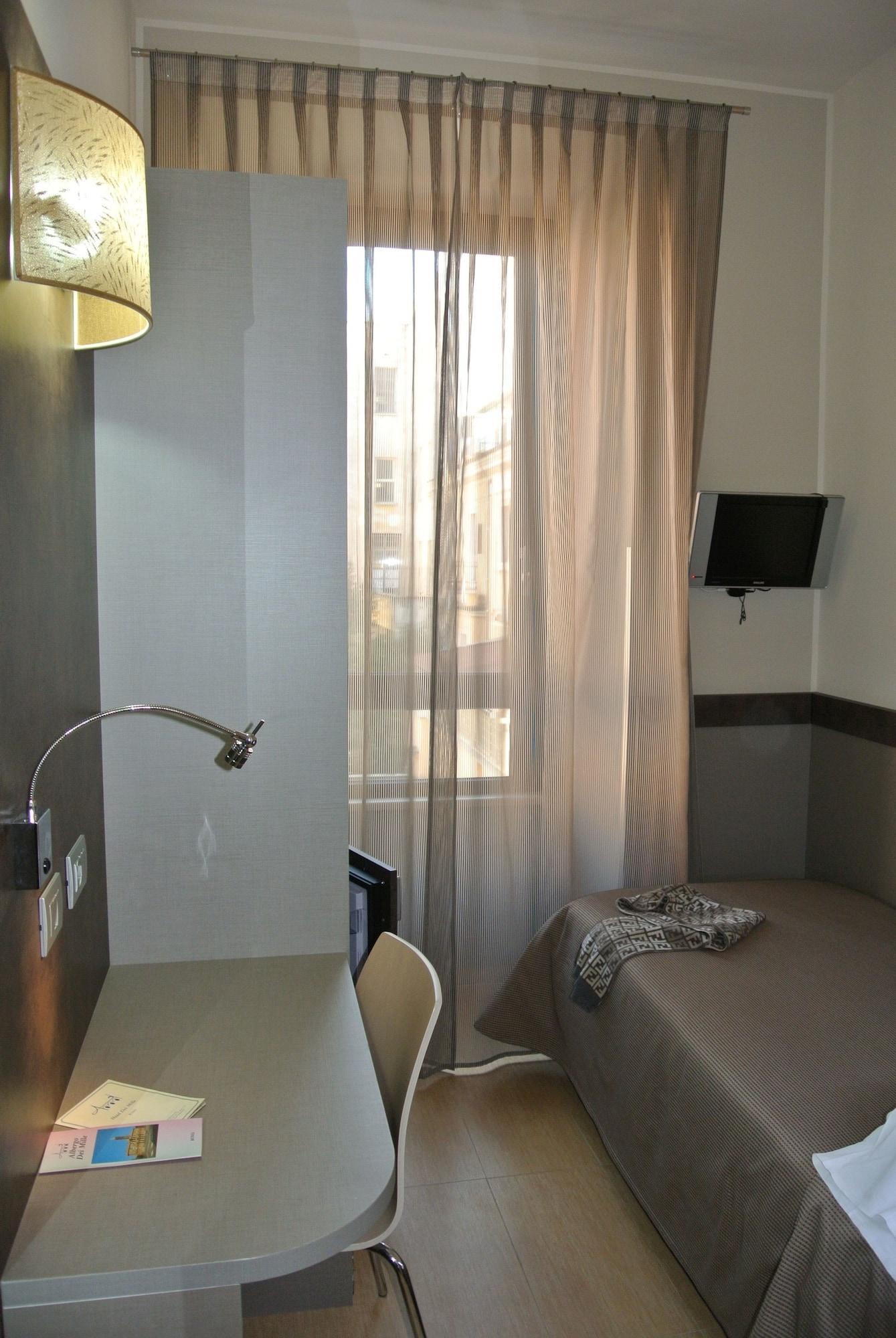 Hotel Dei Mille Rome Bagian luar foto